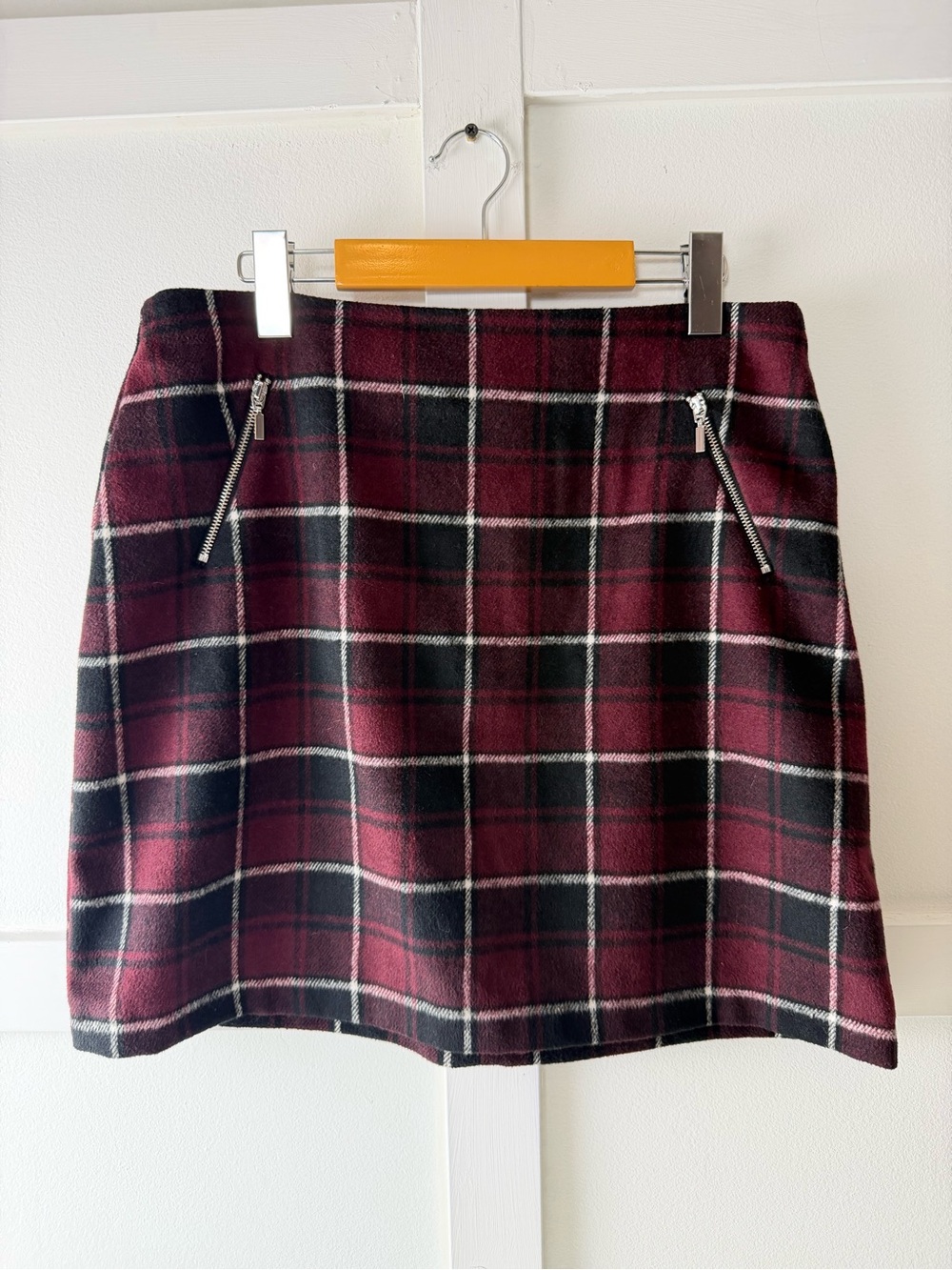 Peacocks Burgundy Black Plaid Mini Skirt Zip Details UK 12 / EU 40